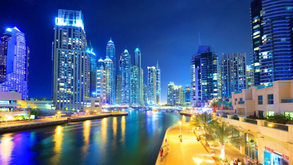 Dining and Nightlife in Dubai