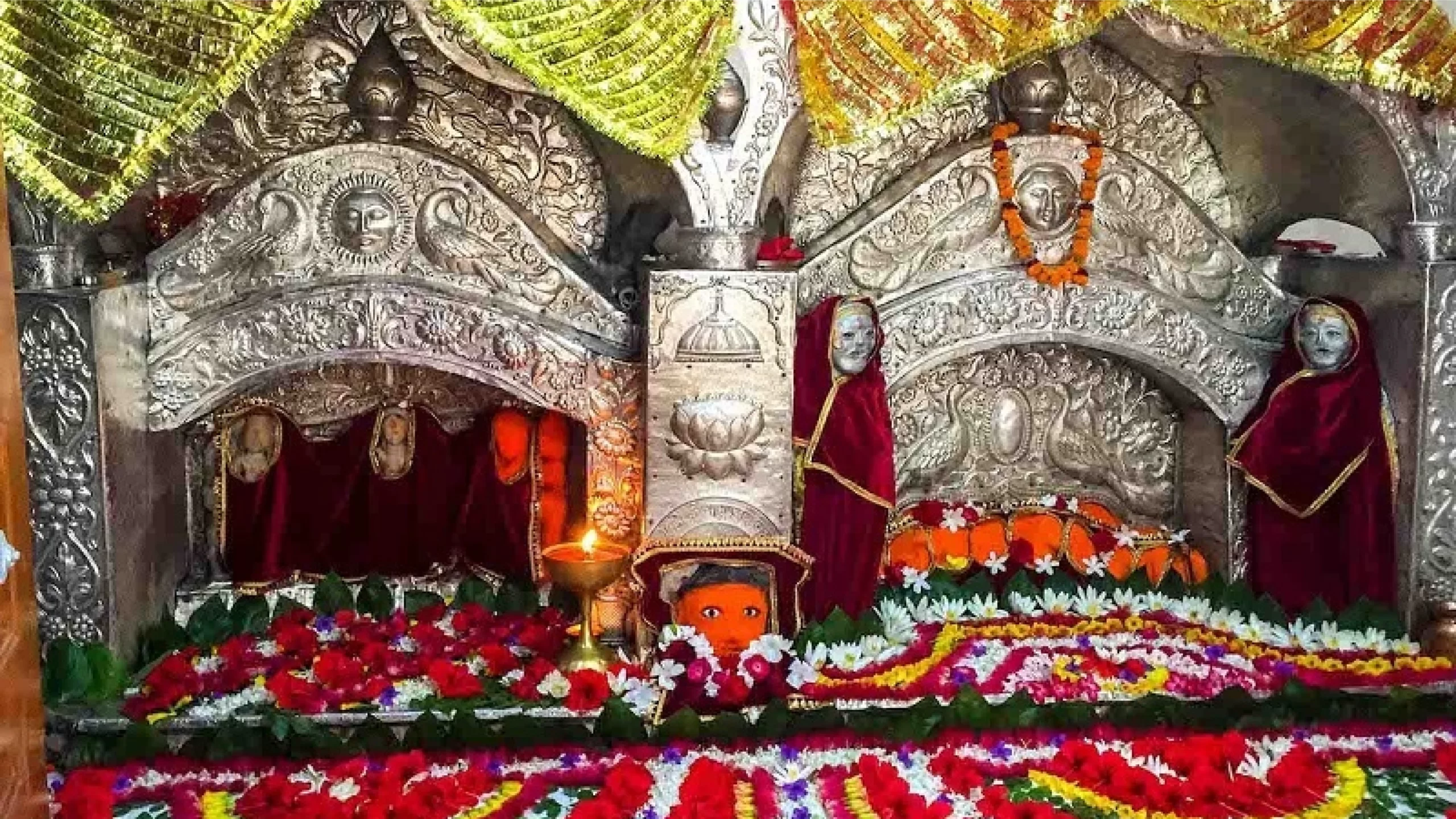 Maa Chandrika Devi Temple – A Place of Sacred Wonder in Lucknow!