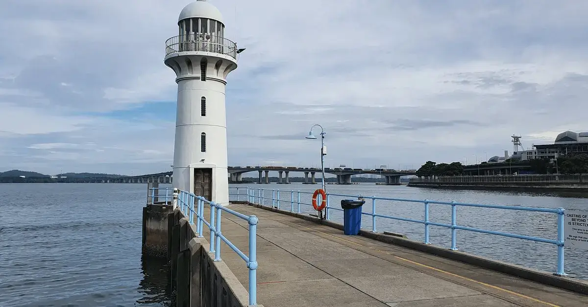Guiding Lights: The Beacon of Safety – Raffles Marina Lighthouse
