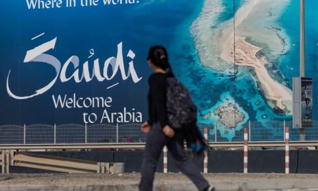 Top 10 Tips For females traveling to Saudi Arabia