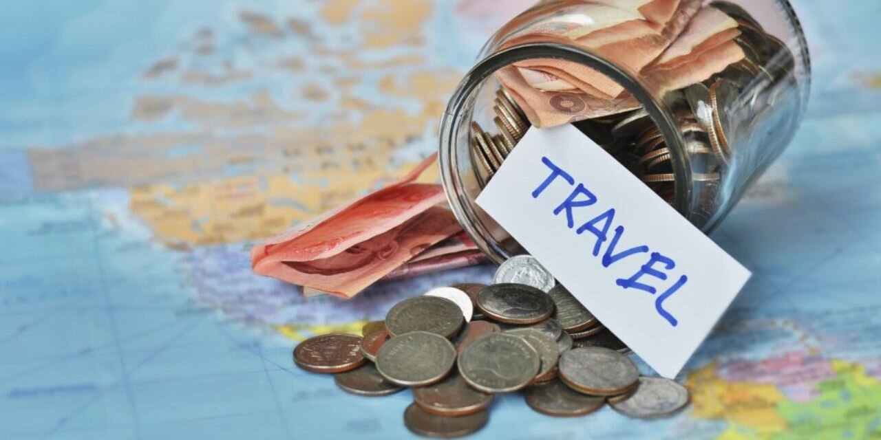 10 Best Travel Tips To Save Money & Travel Like A Pro