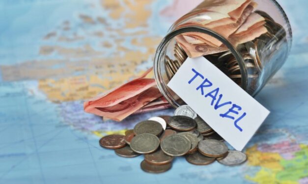 10 Best Travel Tips To Save Money & Travel Like A Pro