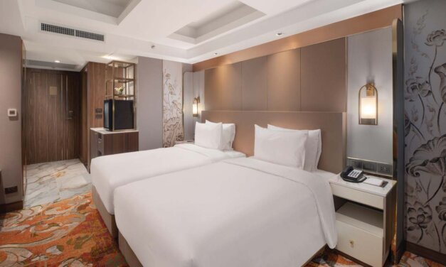 Direct Booking vs. OTAs: What Should Guests Know?